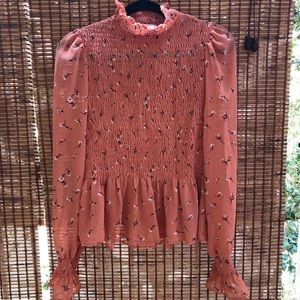 NWT Sweet Rain Ruched Peach Top